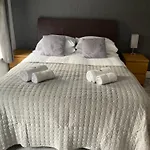 Holgate Premier Apartment